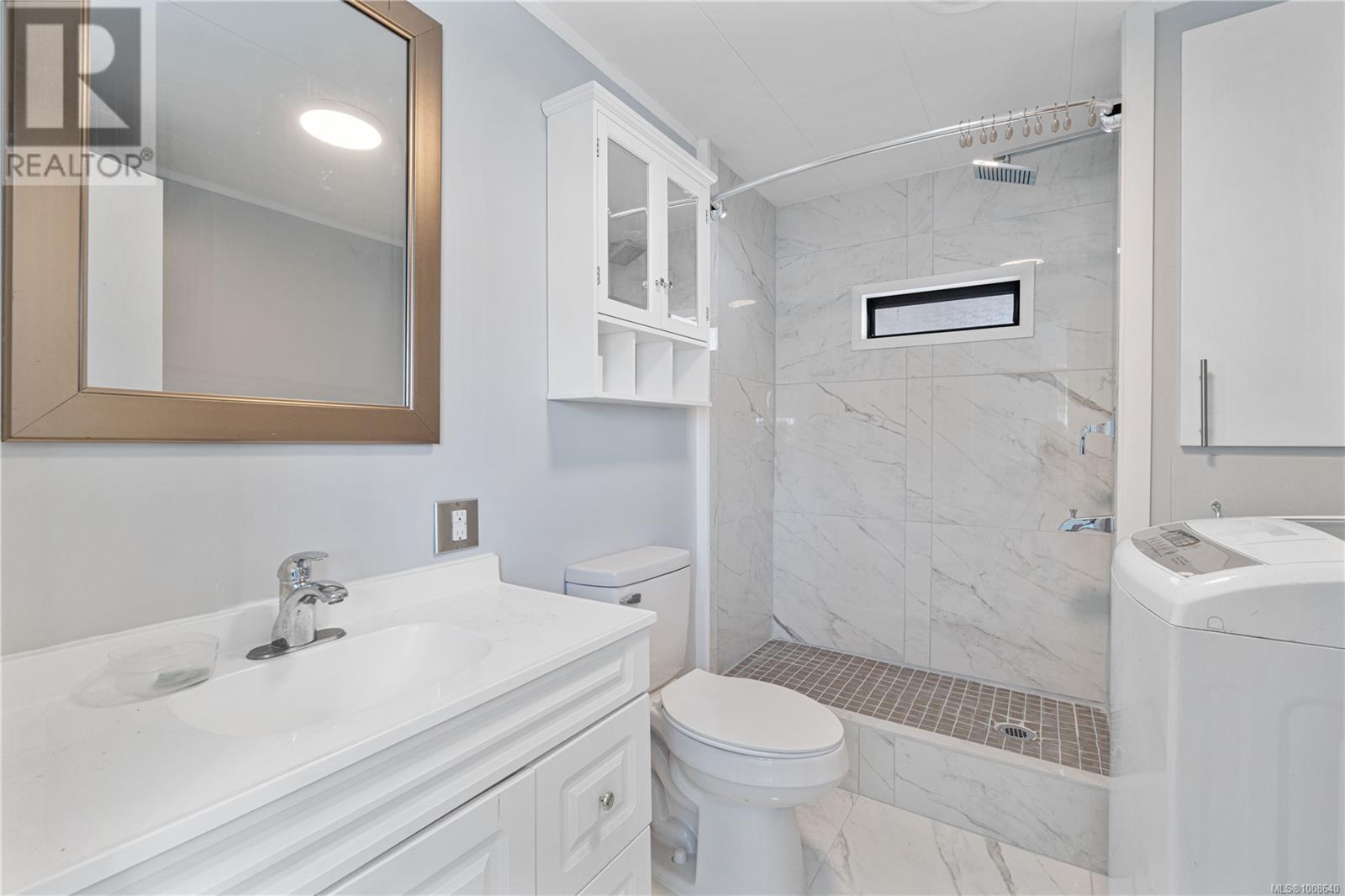 Photo 26 of 41 6245 Metral Dr, Nanaimo BC