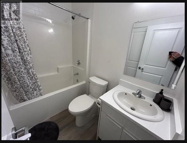 Photo 9 of 2 13730 232 Street, Maple Ridge BC