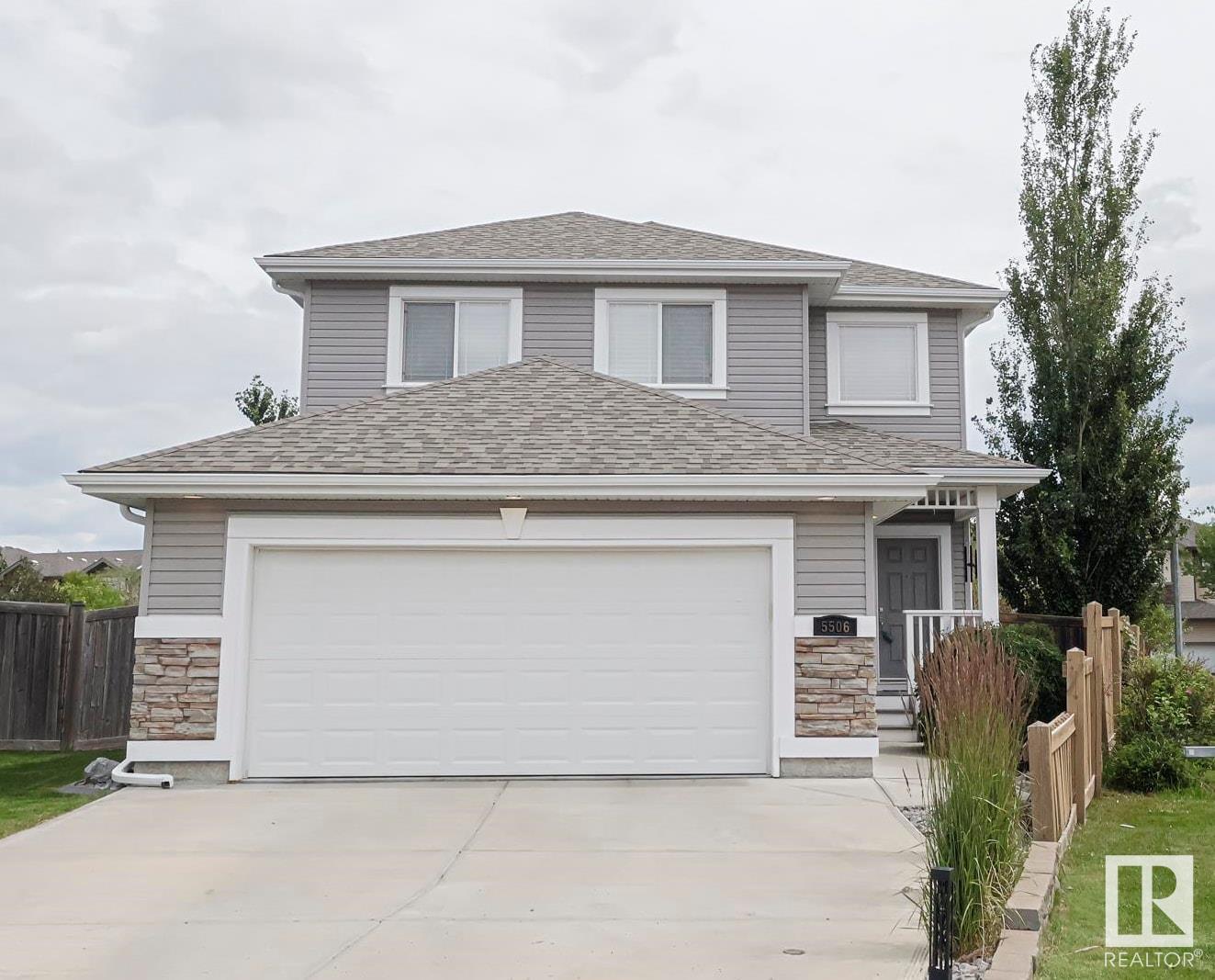 Photo 1 of 5506 168 A Av Nw, Edmonton AB
