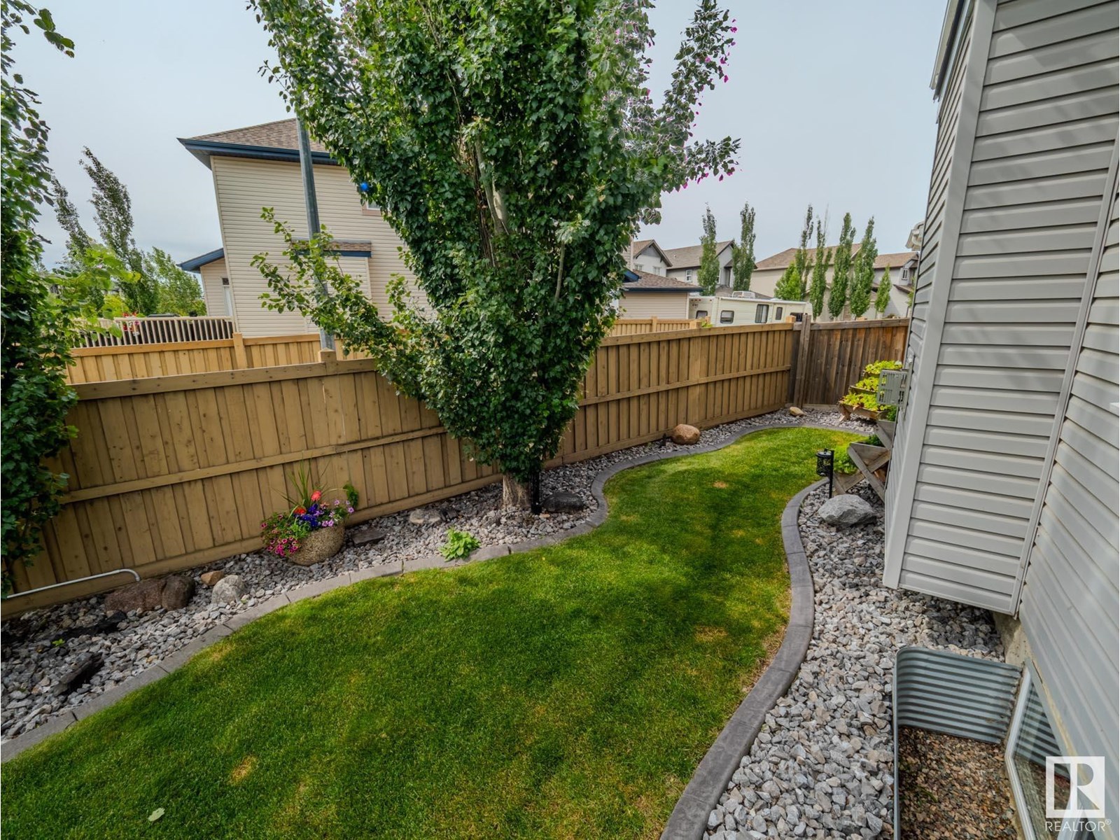 Photo 42 of 5506 168 A Av Nw, Edmonton AB