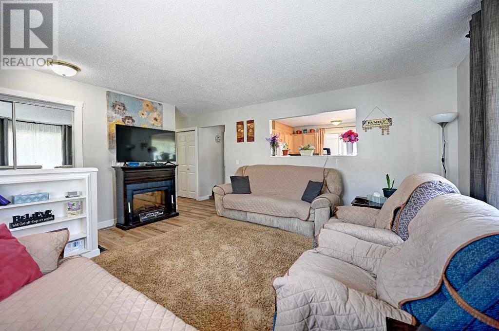 Single Family House Bungalow for Sale in  Dover Ridge Drive SE Dover Calgary 
