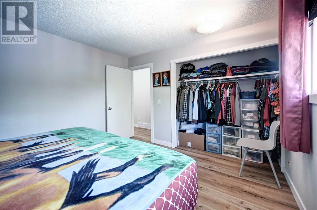 Single Family House Bungalow for Sale in  Dover Ridge Drive SE Dover Calgary 