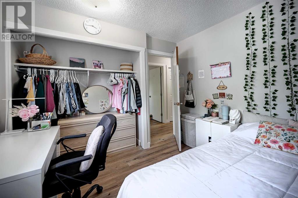 Single Family House Bungalow for Sale in  Dover Ridge Drive SE Dover Calgary 