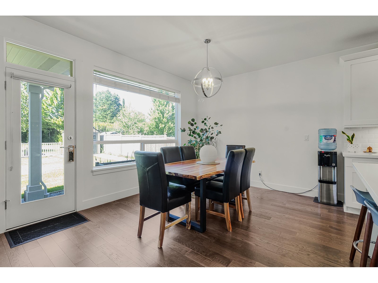 Photo 7 of 27155 35 B Avenue, Langley BC