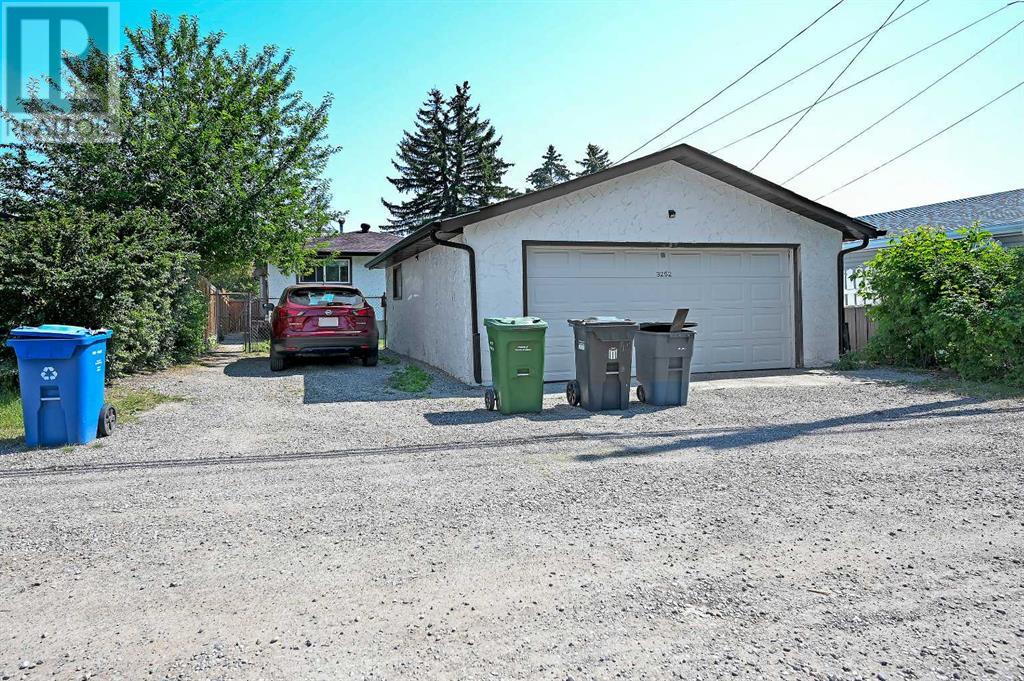 Single Family House Bungalow for Sale in  Dover Ridge Drive SE Dover Calgary 