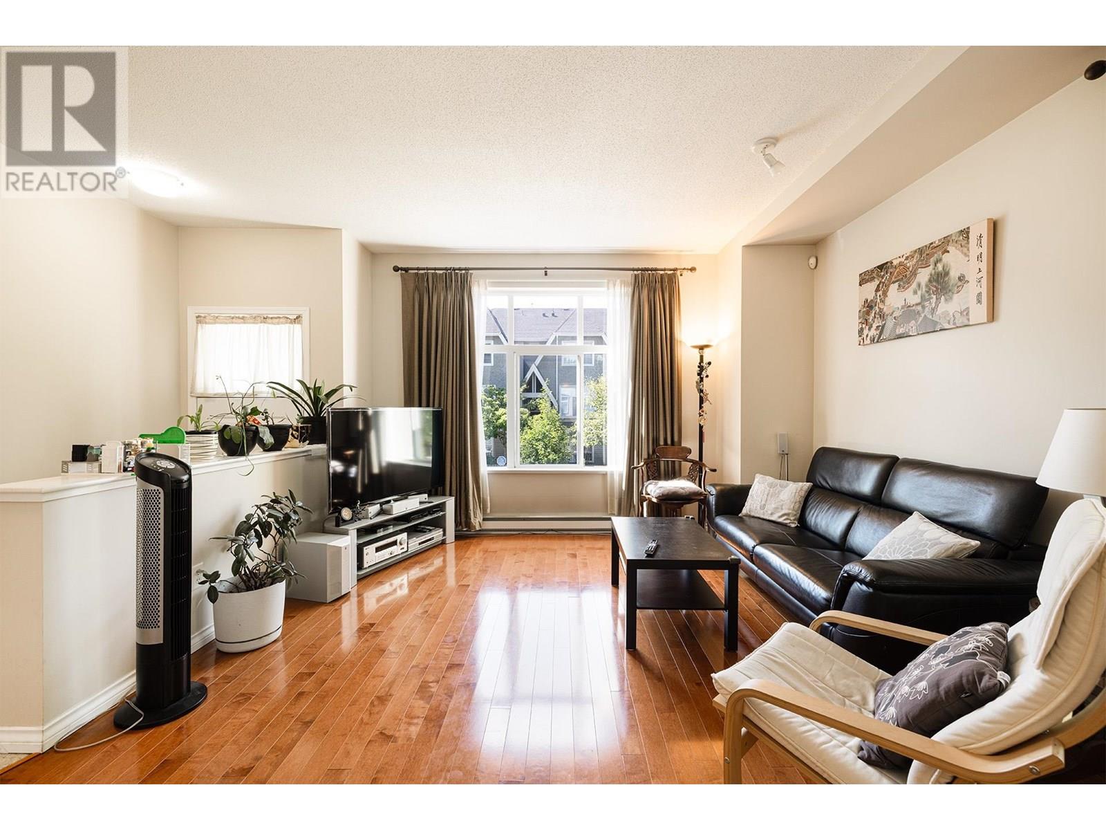 Photo 15 of 1 9333 Sills Avenue, Richmond BC
