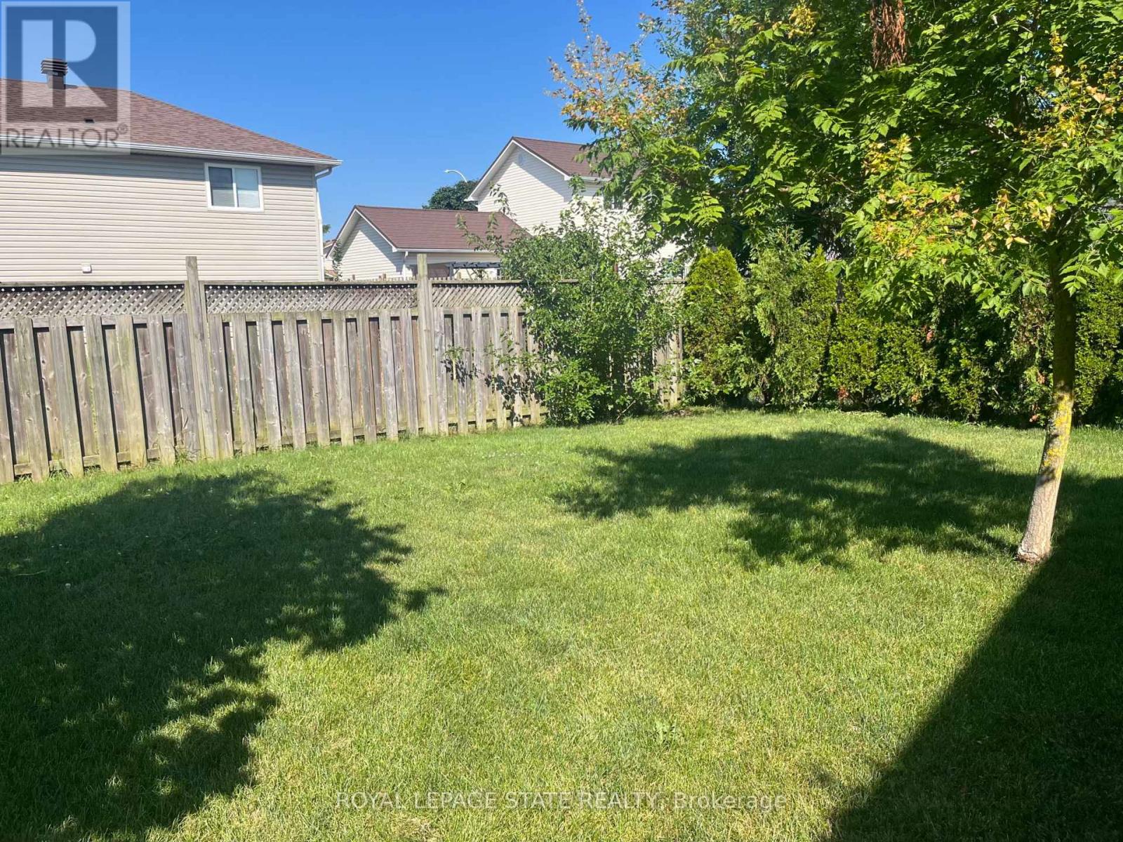 Photo 30 of 17 Mapleview Drive, Haldimand ON