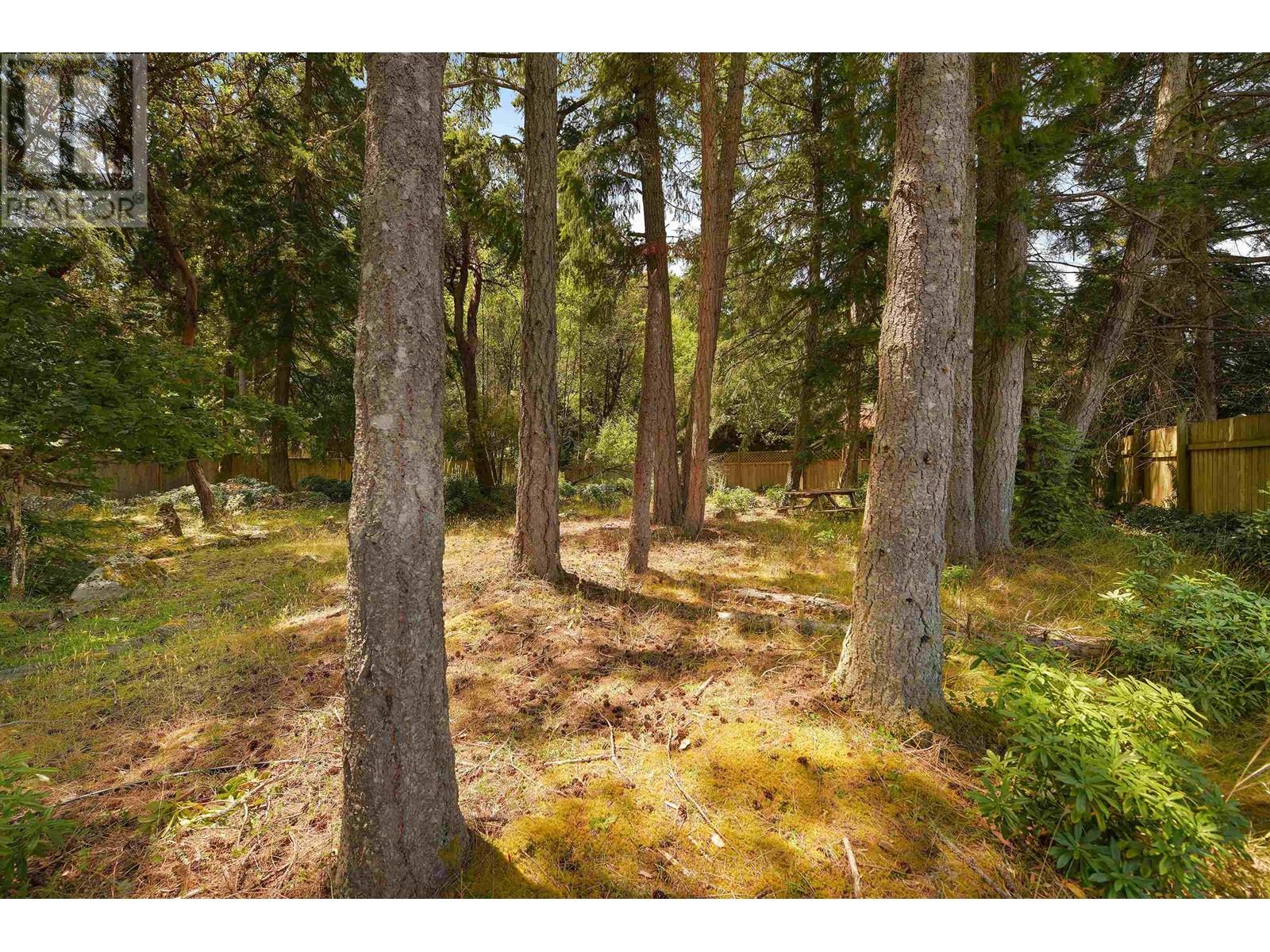 513 CEDAR HILL ROAD, Mayne Island