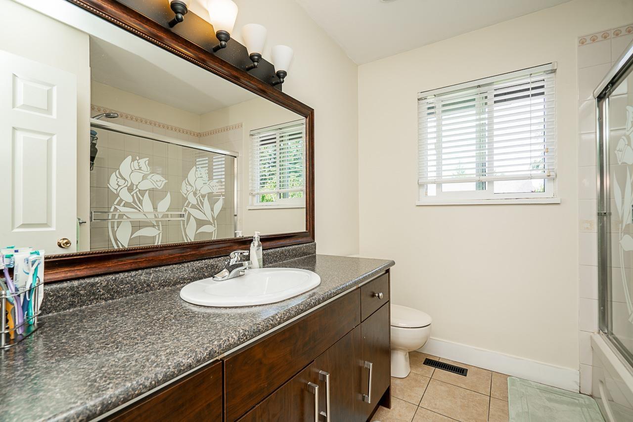 Photo 18 of 8682 143 A Avenue, Surrey BC