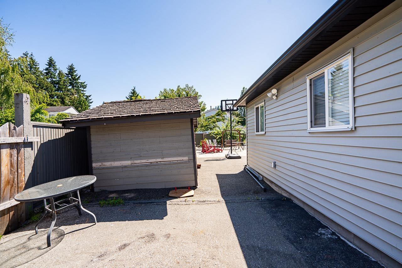 Photo 20 of 8682 143 A Avenue, Surrey BC