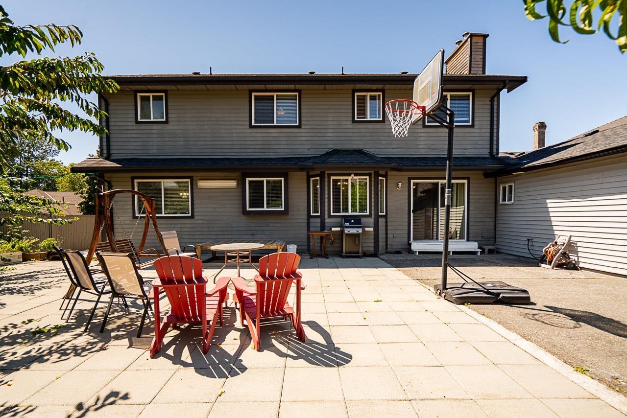 Photo 32 of 8682 143 A Avenue, Surrey BC