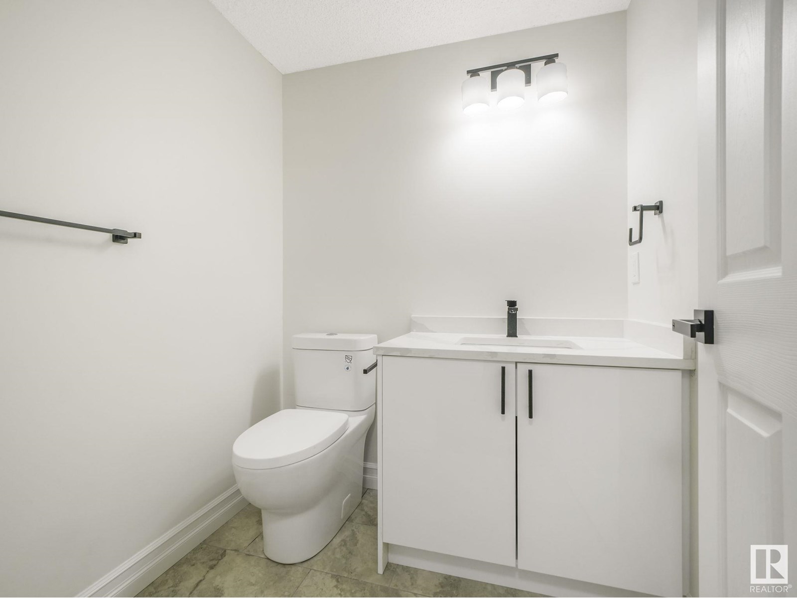Photo 24 of 74 14621 121 Street Nw, Edmonton AB