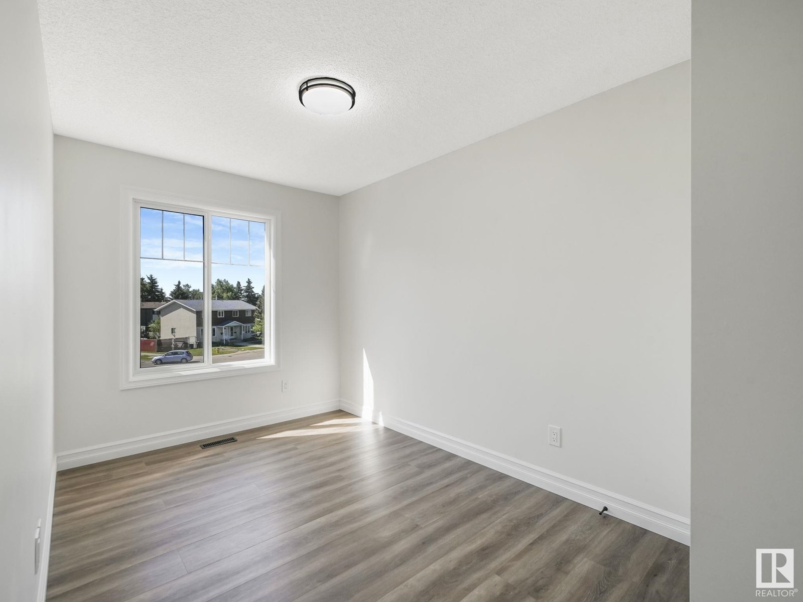 Photo 30 of 74 14621 121 Street Nw, Edmonton AB