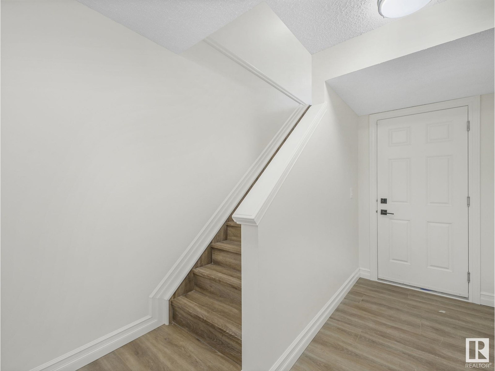 Photo 40 of 74 14621 121 Street Nw, Edmonton AB