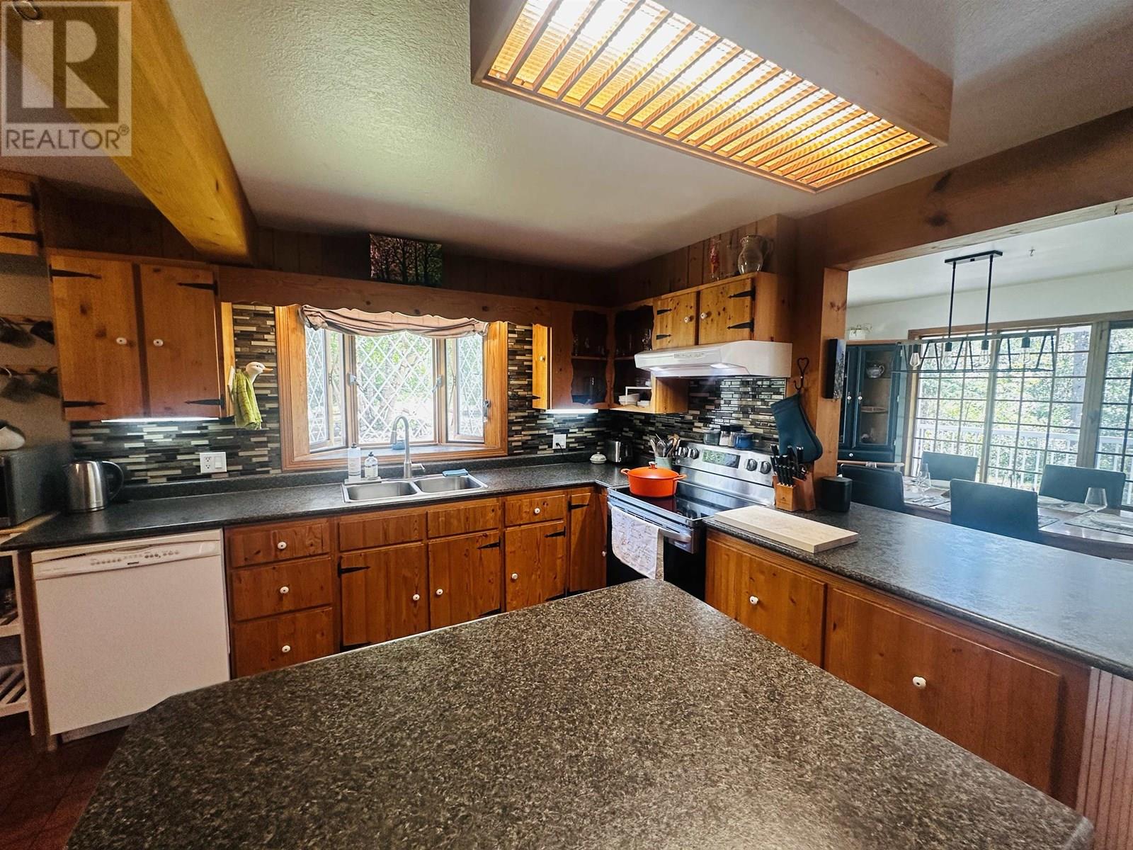 16939 16 Highway, Burns Lake
