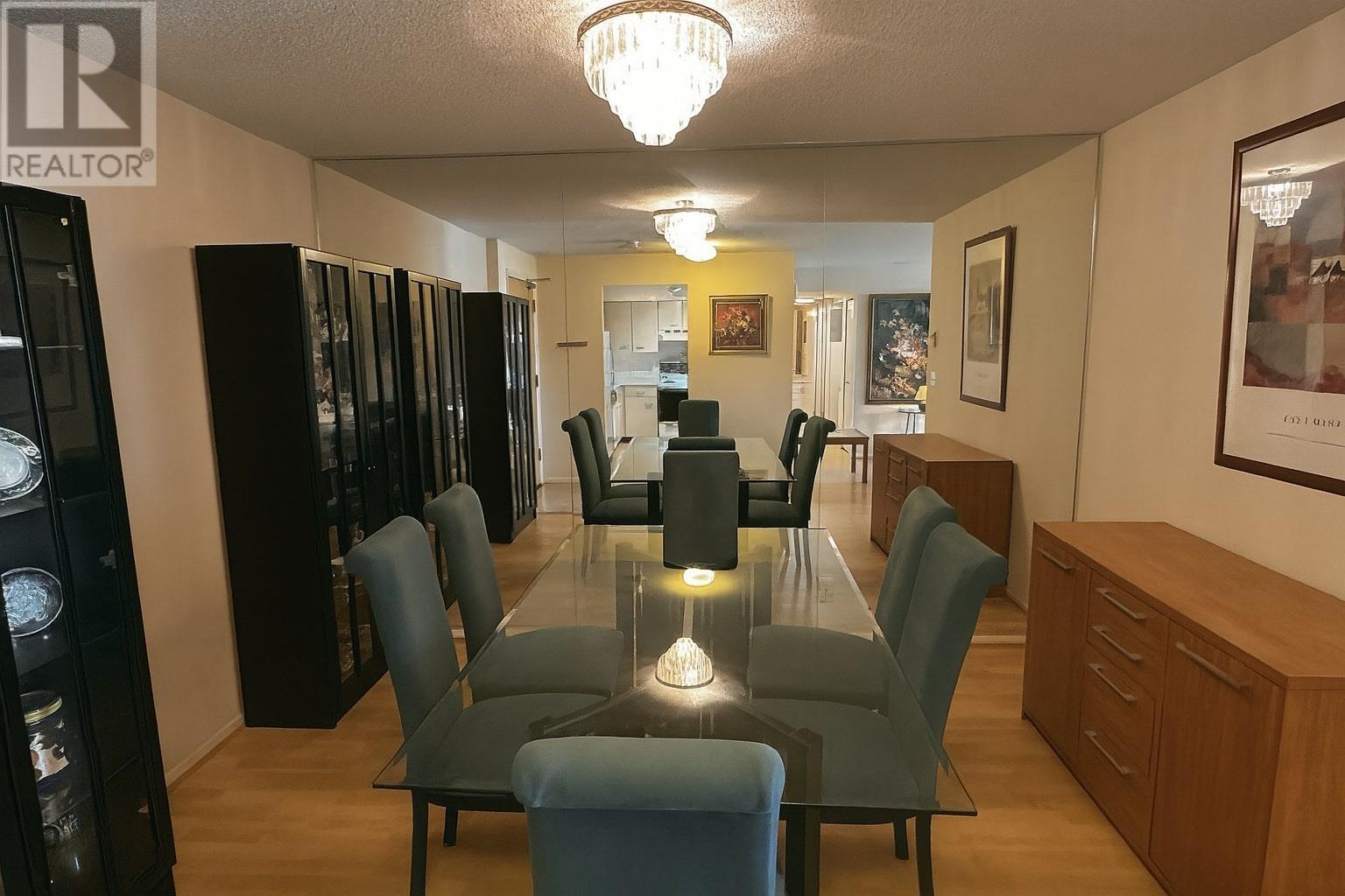 Photo 10 of 1105 8831 Lansdowne Road, Richmond BC