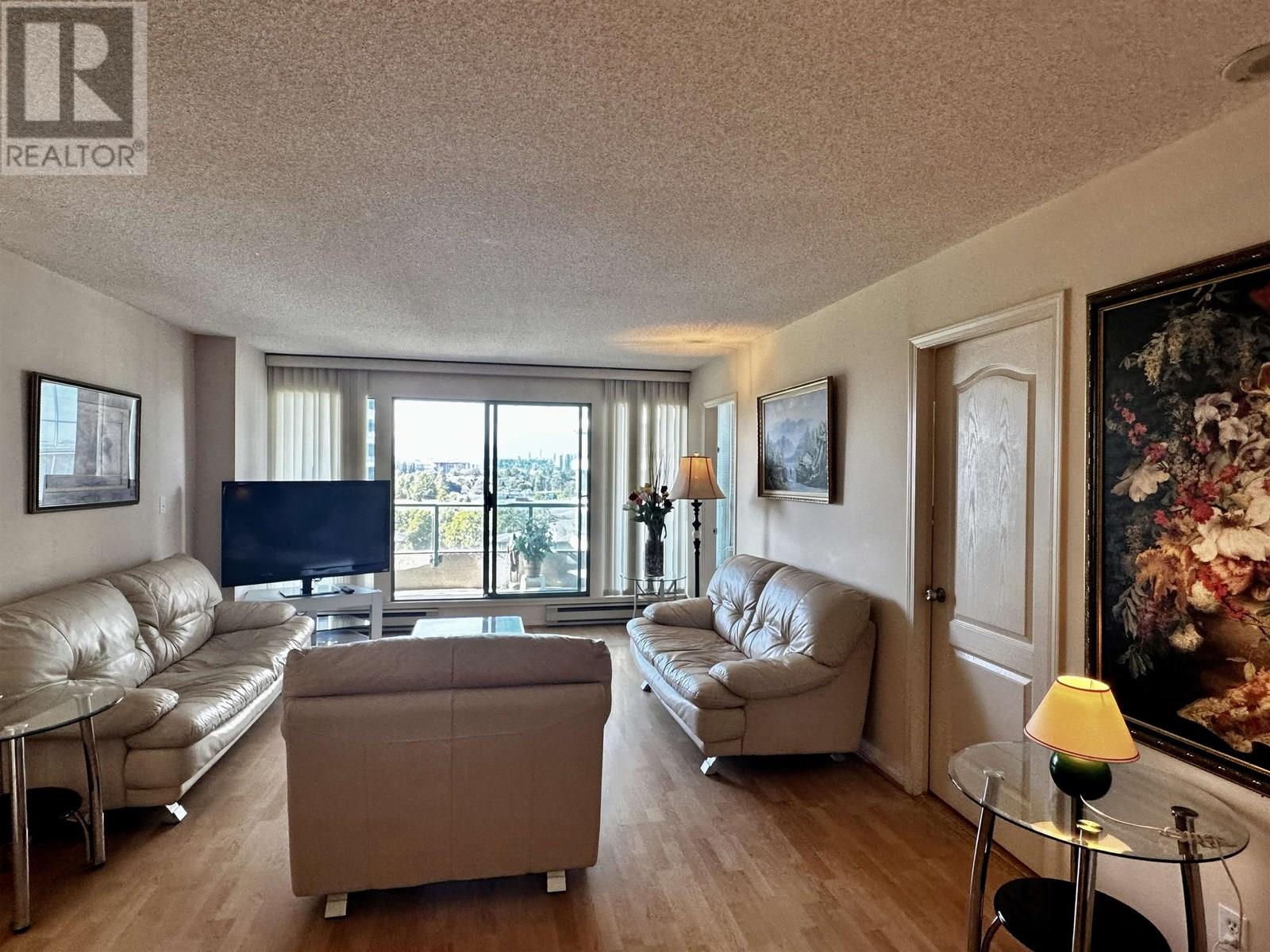 Photo 13 of 1105 8831 Lansdowne Road, Richmond BC
