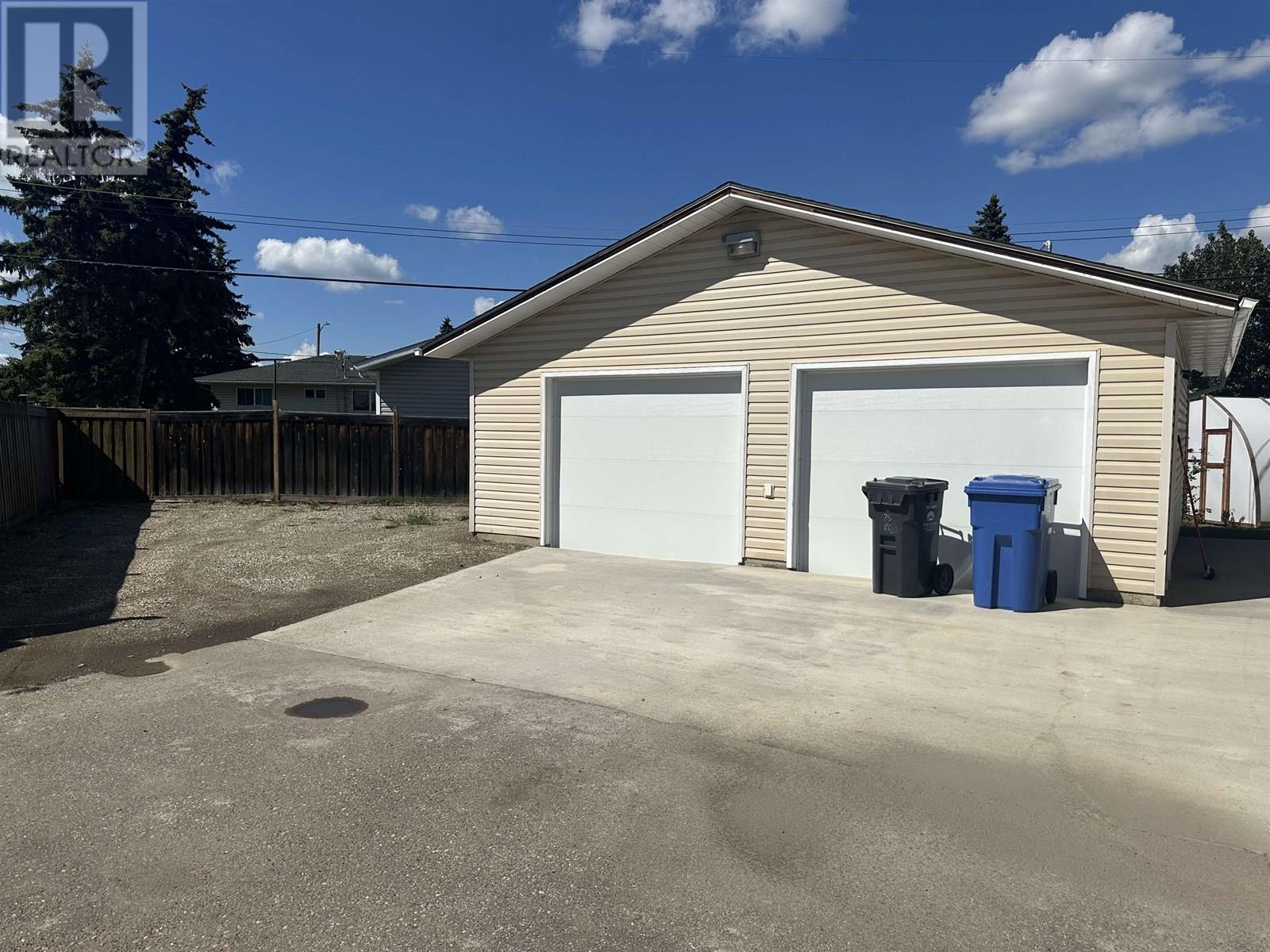 Photo 2 of 75 Princess Crescent, Fort St John BC