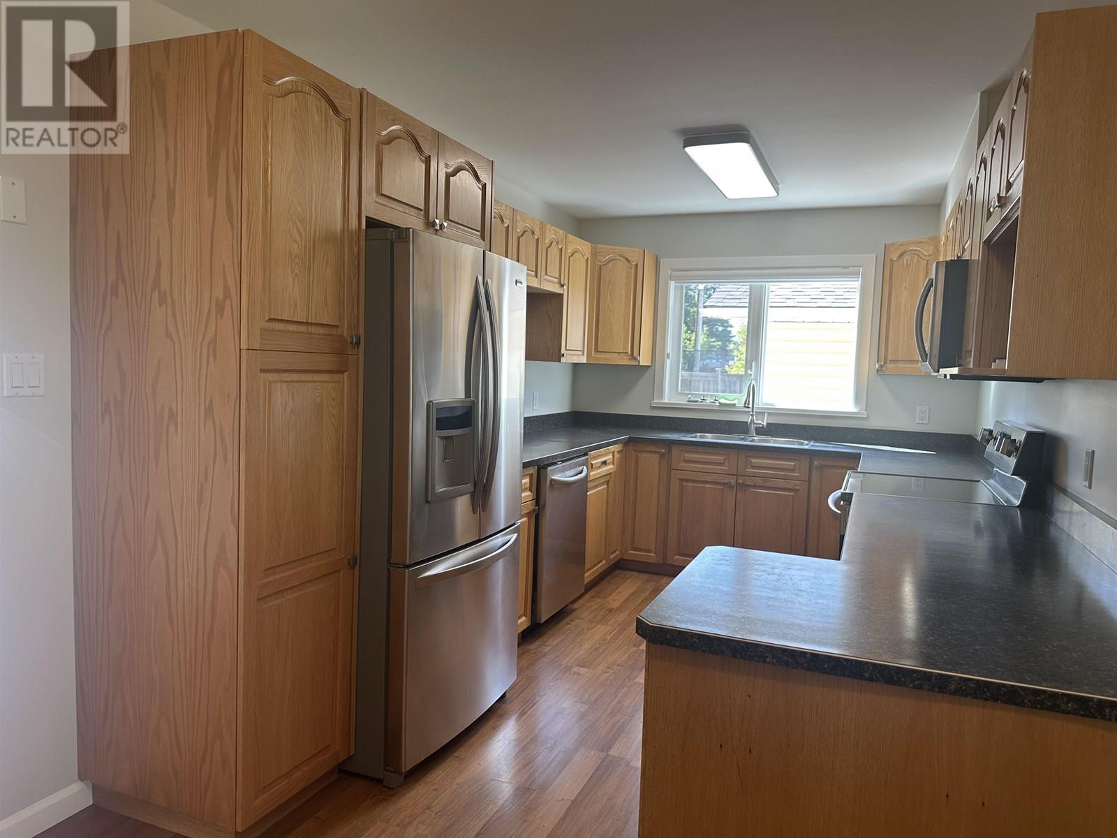 Photo 6 of 75 Princess Crescent, Fort St John BC