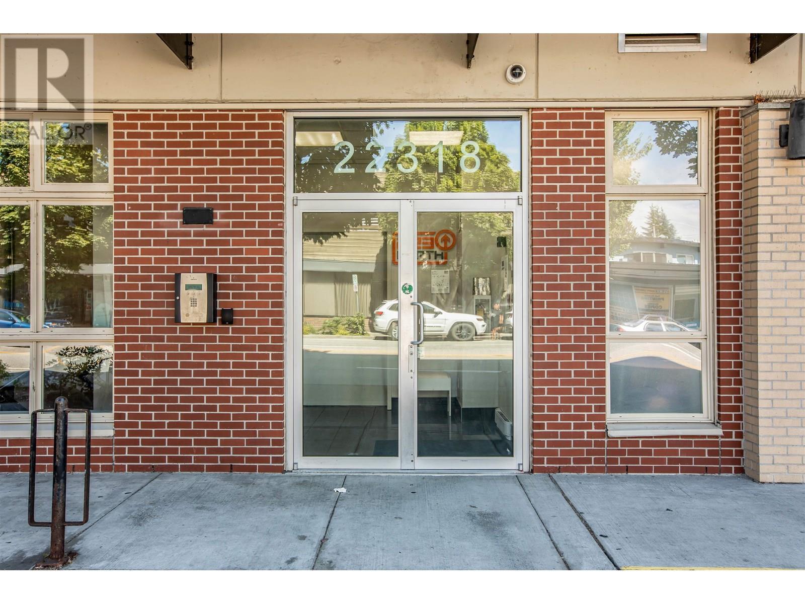 604 22318 LOUGHEED HIGHWAY, Maple Ridge