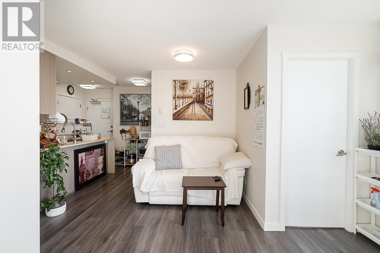 Photo 7 of 2902 5665 Boundary Road, Vancouver BC