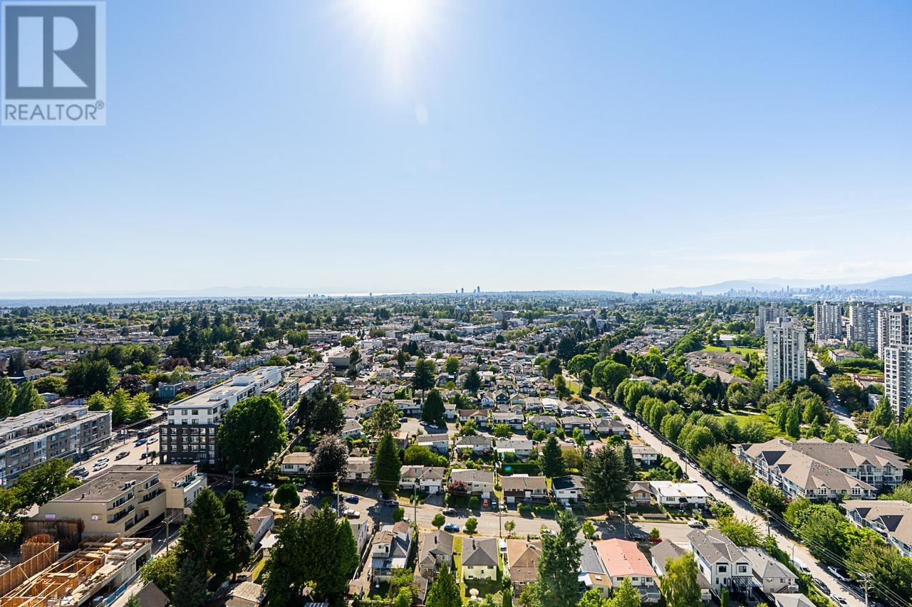 Photo 11 of 2902 5665 Boundary Road, Vancouver BC