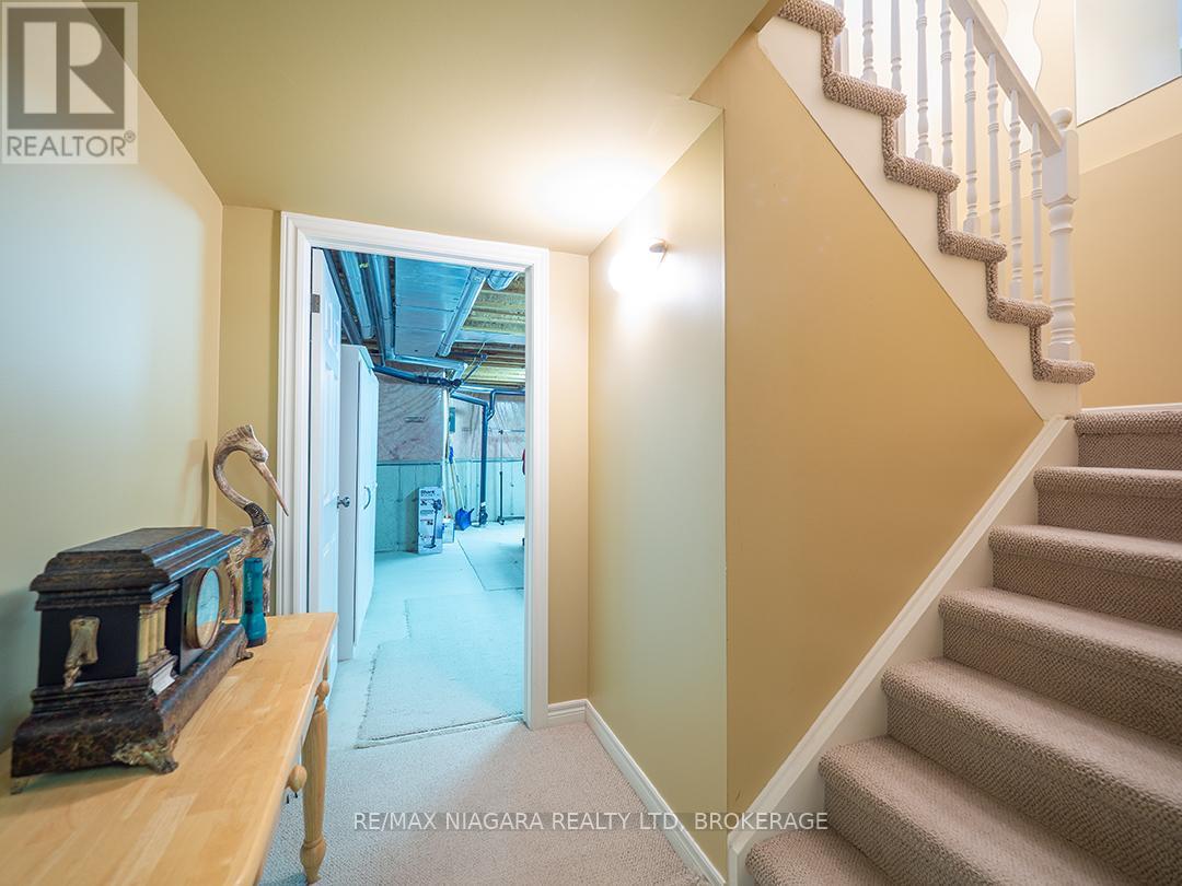 Photo 22 of 38 Maple Street, Port Colborne ON
