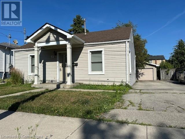 Photo 1 of 15 East 33rd Street, Hamilton ON
