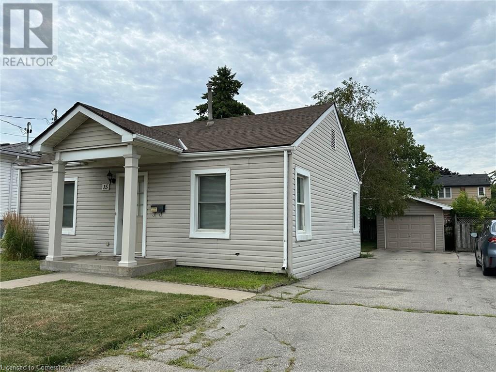 Photo 28 of 15 East 33rd Street, Hamilton ON
