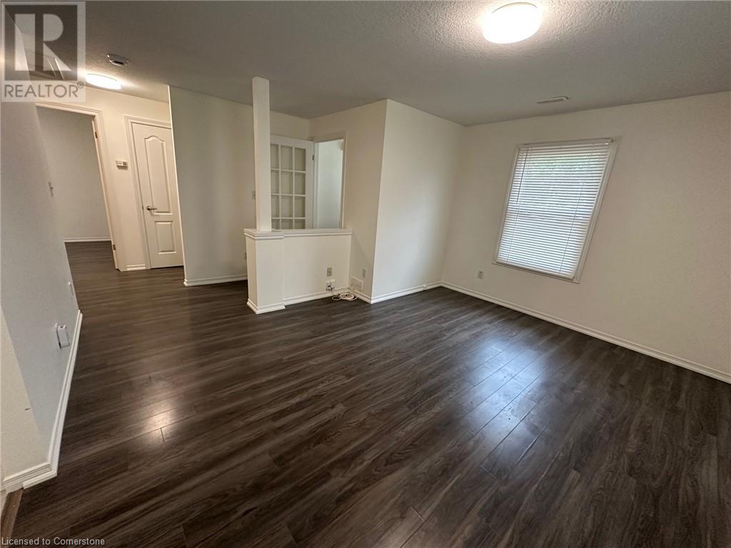 Photo 11 of 15 East 33rd Street, Hamilton ON