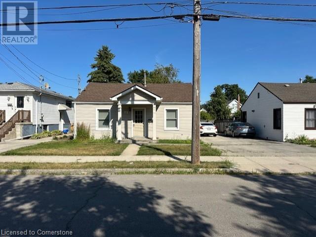 Photo 5 of 15 East 33rd Street, Hamilton ON
