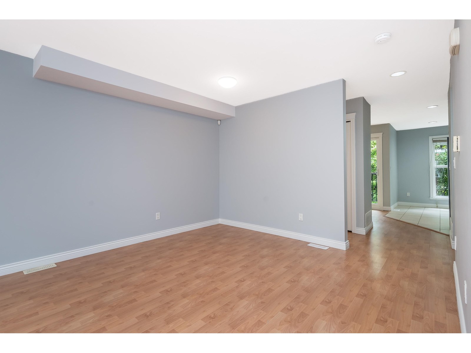 Photo 16 of 21 13360 King George Boulevard, Surrey BC