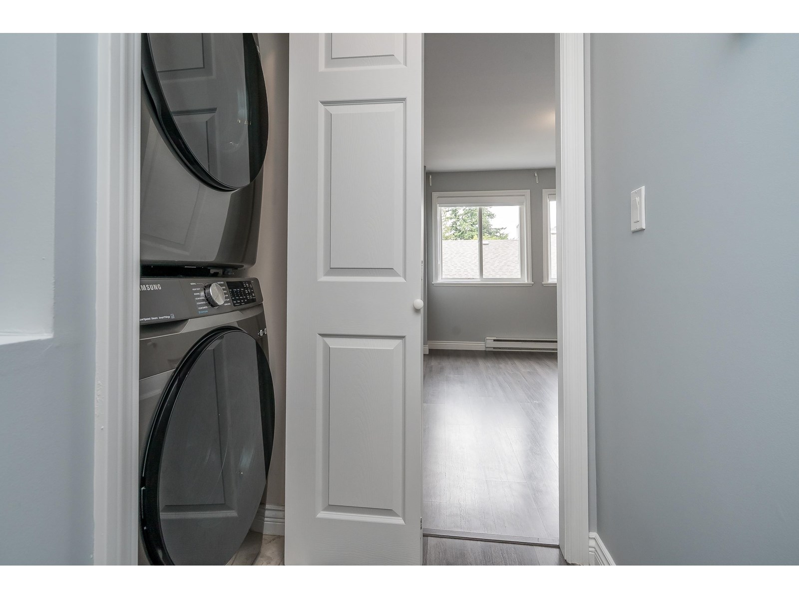 Photo 28 of 21 13360 King George Boulevard, Surrey BC