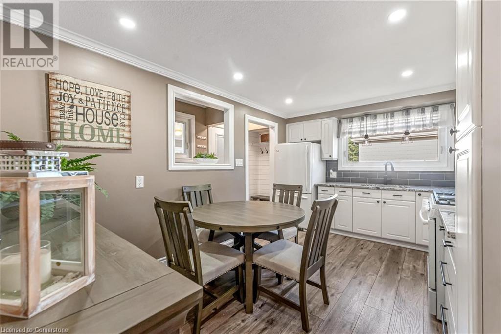 Photo 9 of 9924 Dickenson Road W, Hamilton ON