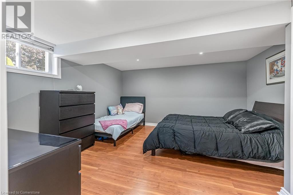 Photo 20 of 9924 Dickenson Road W, Hamilton ON