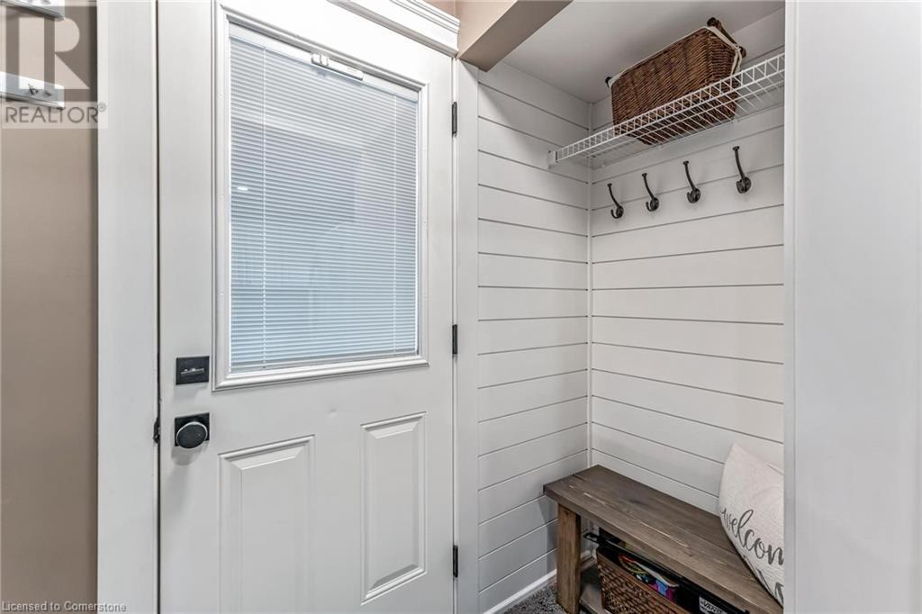 Photo 28 of 9924 Dickenson Road W, Hamilton ON