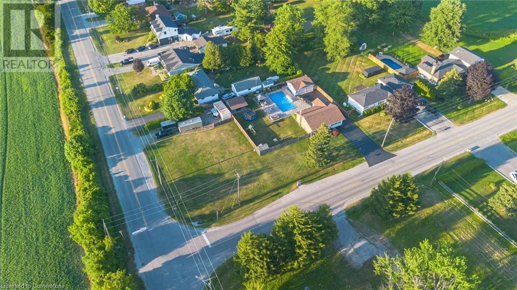 Photo 48 of 9924 Dickenson Road W, Hamilton ON