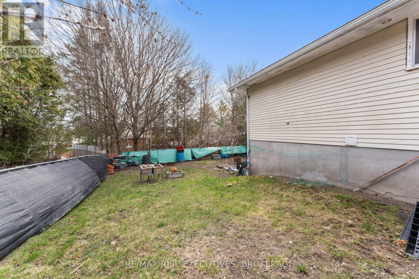 Photo 25 of 744 Selkirk Road, Kingston ON