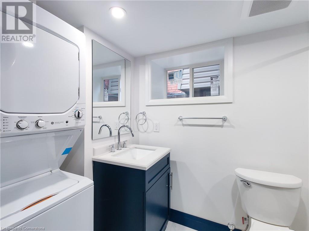 Photo 11 of 134 Ontario Avenue Unit 3, Hamilton ON