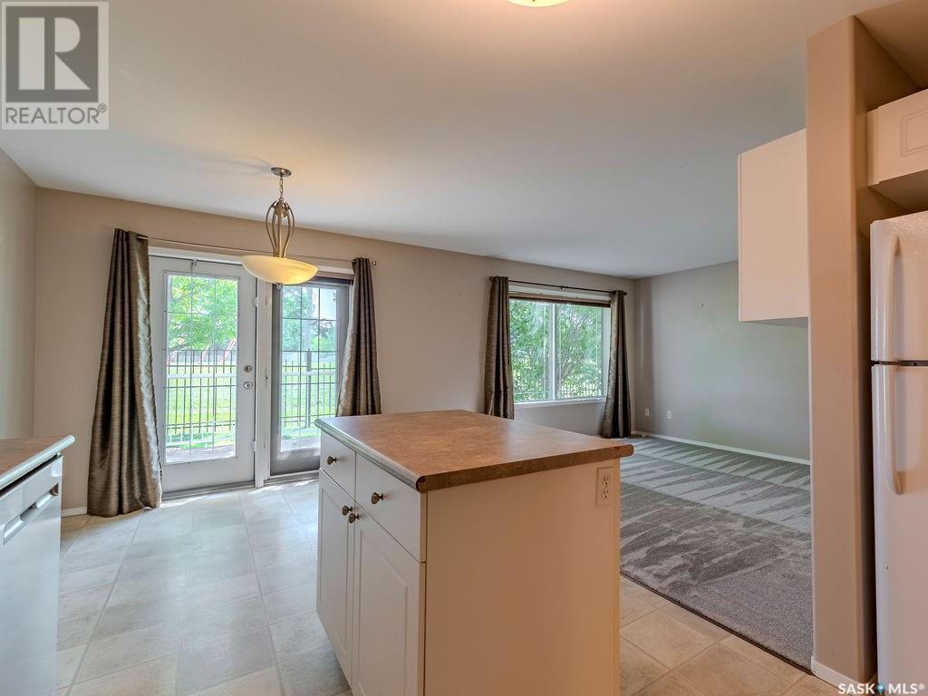 Single Family House 2 Level for Sale in   Heritage GREEN Saskatoon 