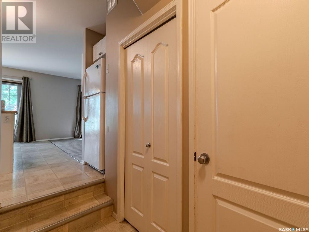 Single Family House 2 Level for Sale in   Heritage GREEN Saskatoon 