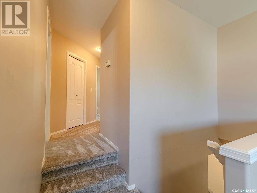 Single Family House 2 Level for Sale in   Heritage GREEN Saskatoon 