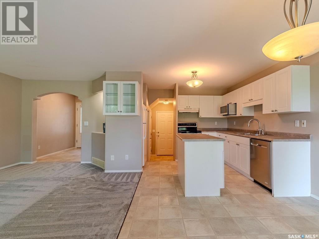 Single Family House 2 Level for Sale in   Heritage GREEN Saskatoon 