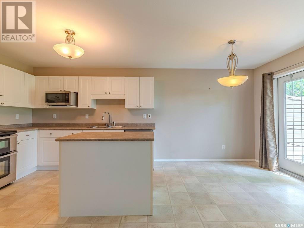 Single Family House 2 Level for Sale in   Heritage GREEN Saskatoon 
