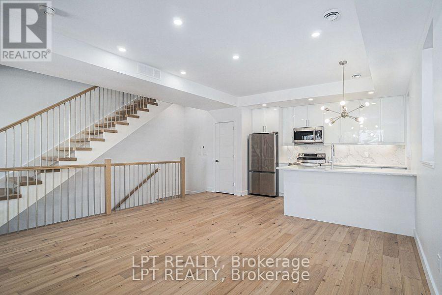 Photo 19 of Unit B 14 Stevens Avenue, Ottawa ON