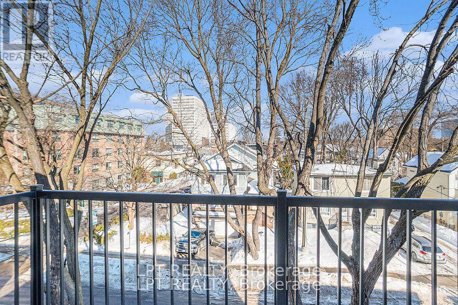Photo 6 of Unit B 14 Stevens Avenue, Ottawa ON