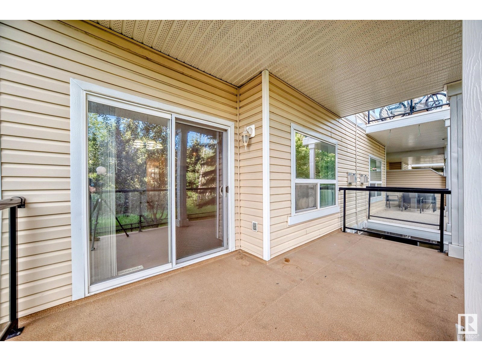 Photo 21 of 102 3010 33 Av Nw Nw, Edmonton AB