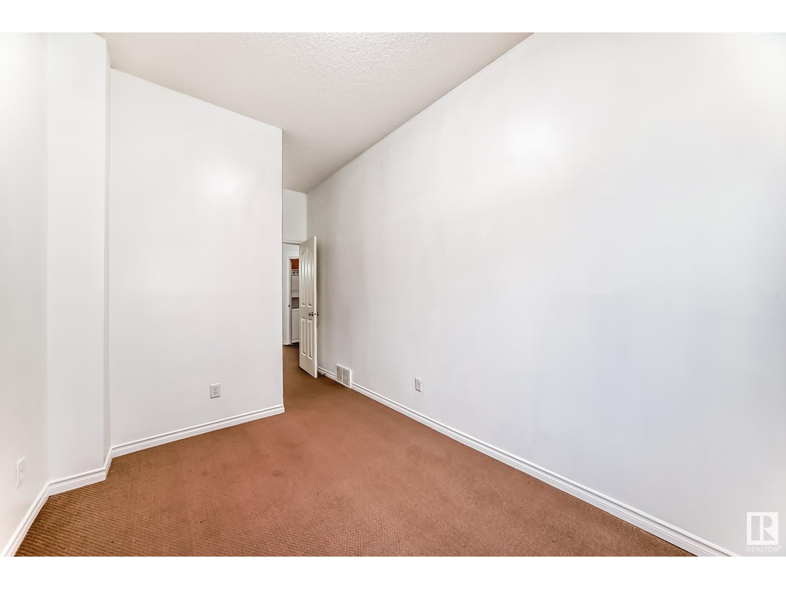 Photo 41 of 102 3010 33 Av Nw Nw, Edmonton AB