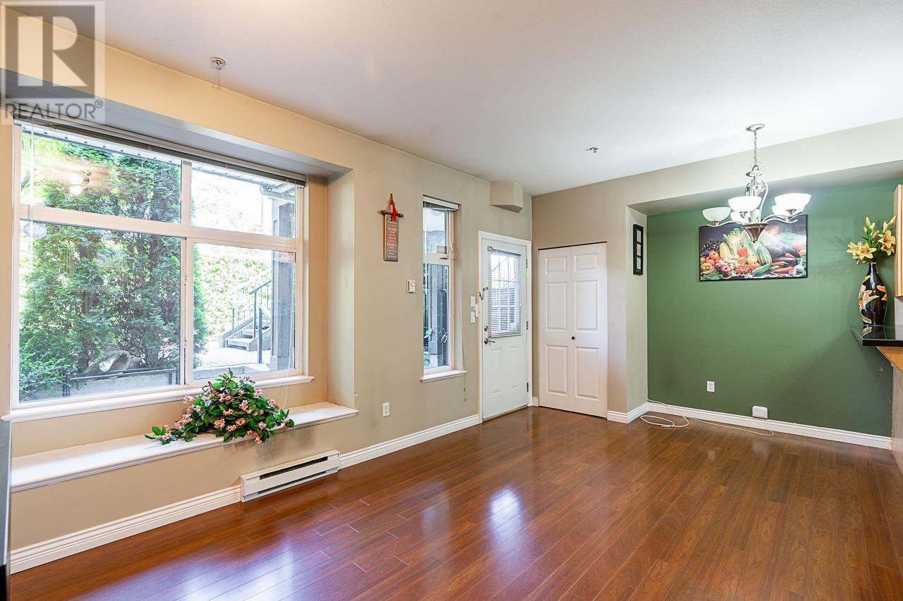 Photo 10 of 107 7333 16th Avenue, Burnaby BC