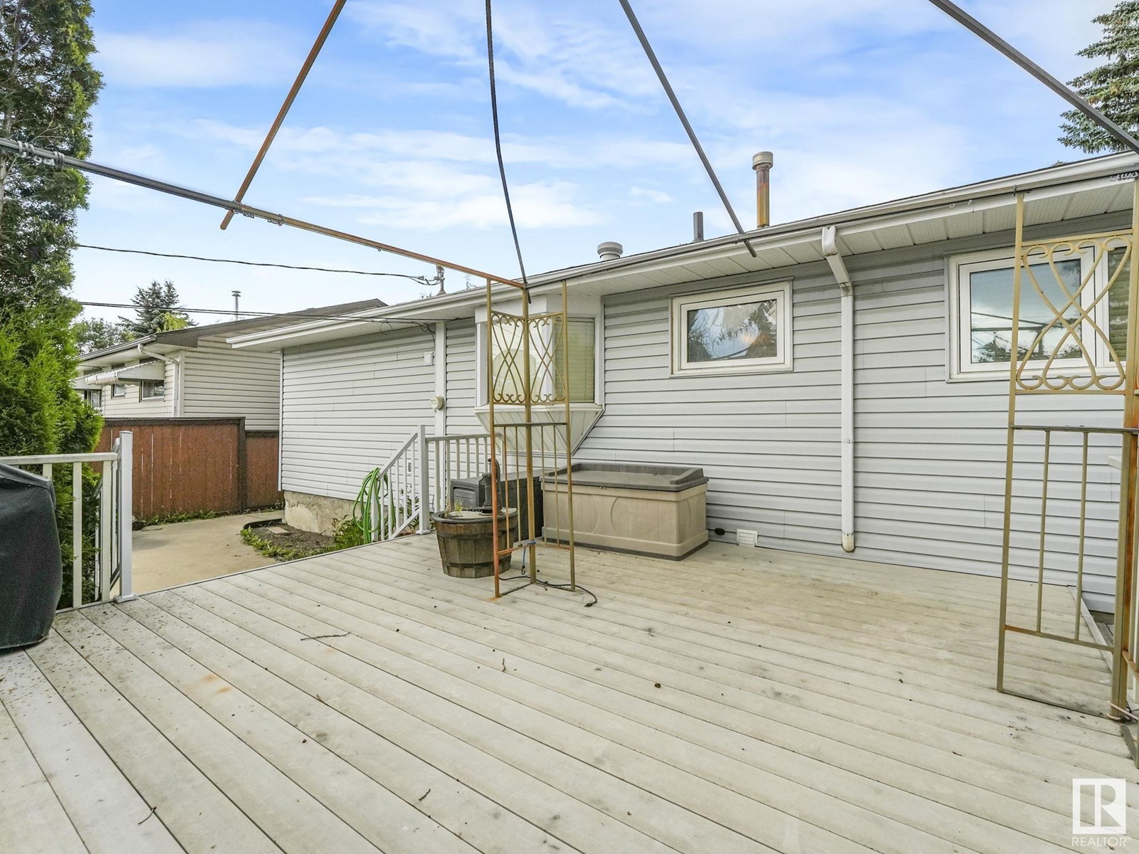 Photo 18 of 8527 134 A Av Nw, Edmonton AB